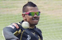 आइपीएल: केकेआर के ट्रेनिंग सत्र का आकर्षण रहे सुनील नारायण