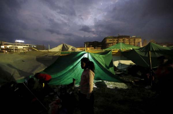Nepal Earthquake, Earthquake Affect, People in Shelter, Earthquake in Nepal, Nepal Tragedy, Nepal Disaster, Nepal Earthquake News, Earthquake News, Exclusive Earthquake News, World News