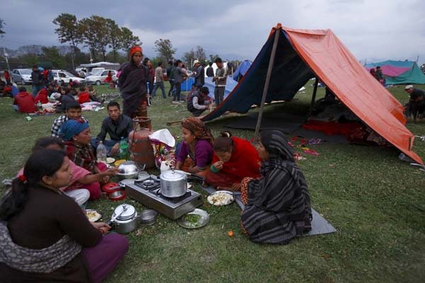 Nepal Earthquake, Earthquake Affect, People in Shelter, Earthquake in Nepal, Nepal Tragedy, Nepal Disaster, Nepal Earthquake News, Earthquake News, Exclusive Earthquake News, World News