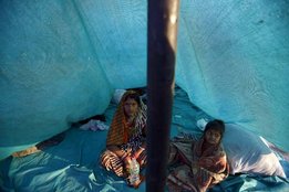 Nepal Earthquake, Earthquake Affect, People in Shelter, Earthquake in Nepal, Nepal Tragedy, Nepal Disaster, Nepal Earthquake News, Earthquake News, Exclusive Earthquake News, World News