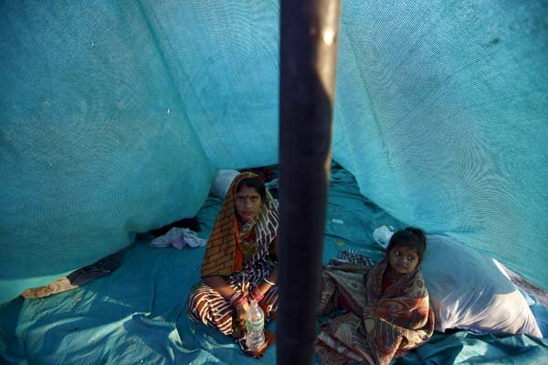 नेपाल के लिए ‘थोड़ी खुशी और मुसीबतों की भरमार’ के नाम रहा 2015 का साल