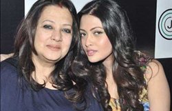 जल गया पूरा घर लेकिन बच गईं रिया सेन