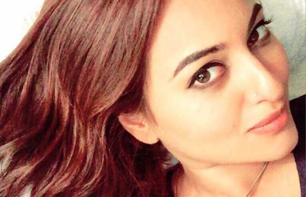 sonakshi sinha, sonakshi sinha martial arts training, sonakshi sinha akira, sonakshi sinha action sequence akira, tamil hit mounaguru, sonakshis father shatrughan sinha, sonakshi sinha twitter, sonakshi sinha a r murugadoss, sonakshi sinha upcoming movie, sonakshi sinha movies, sonakshi sinha new films, sonakshi sinha learning martial arts, sonakshi sinha shatrughan sinha, entertainment news