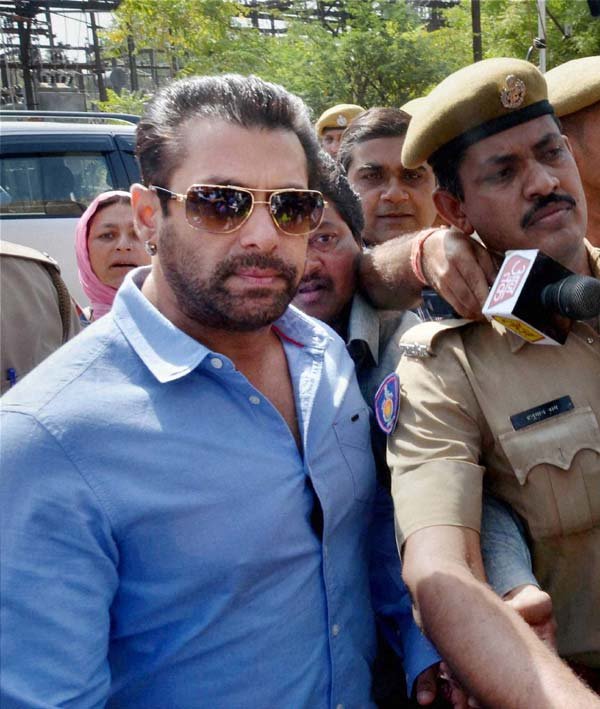 सलमान खान, हिट एंड रन केस, हिट एंड रन मामला, हिट एंड रन सलमान, salman khan, hit and run case, hit and run, salman khan hit and run, hit n run, hit n run case, salman, salman khan cases, salman khan court, salman, actor salman khan, salman khan controversies, entertainment news