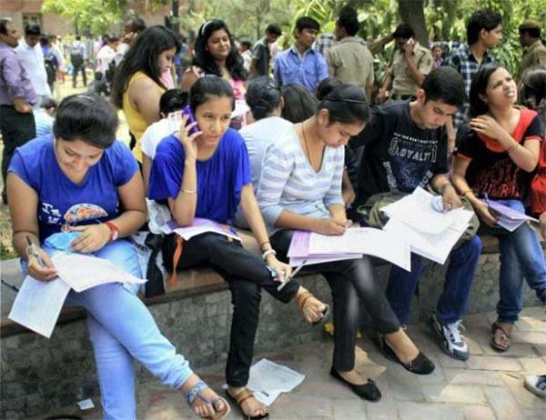 delhi university admission, delhi university admission 2015, delhi university admission form, du admission 2015, du online form, du online form 2015, du online form last date, du admission form, du admission 2015 form, du admission procedure, www.du.ac.in, du admission last date, du 1st admission list 2015, du admission 1st cut off 2015, delhi university news, du admission news, du online registration form, du online registration 2015, du online registration form 2015