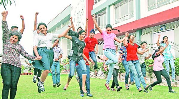 सीबीएसई रिजल्ट 2015, सीबीएसई 12वीं रिजल्ट, cbse 12th results, cbse 12th results 2015, cbse results 2015 class 12th, cbse result 2015 12th class, cbse result 2015 in delhi, cbse result 2015 date class 12, cbse result 2015 class xii, cbse.nic.in, 2015cbseresultsnic.in, cbseresults.nic.in, CBSE 12th Result 2015, CBSE Class xii Result 2015, CBSE Inter Result 2015, CBSE 12th class exam Result 2015