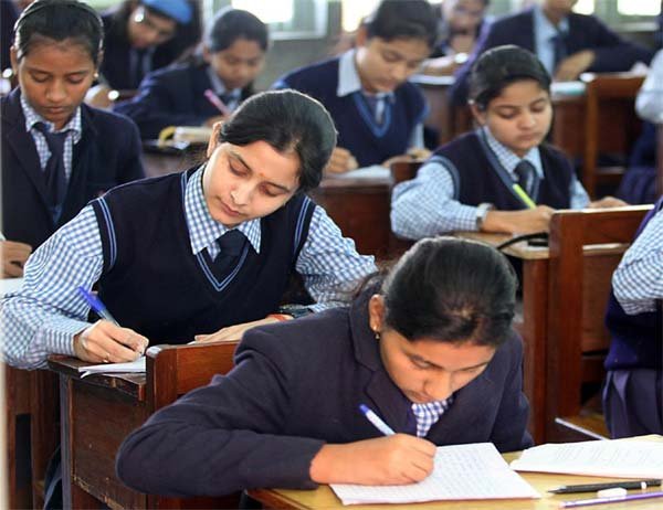 CBSE 10th Results 2015 DECLARED: परिणाम के लिए Check on cbse.nic.in, cbseresults.nic.in