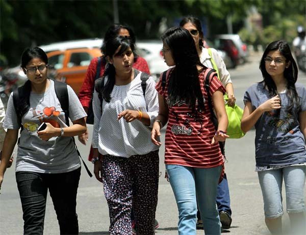 delhi university admission, delhi university admission 2015, delhi university admission form, du admission 2015, du online form, du online form 2015, du online form last date, du admission form, du admission 2015 form, du admission procedure, www.du.ac.in, du admission last date, du 1st admission list 2015, du admission 1st cut off 2015, delhi university news, du admission news, du online registration form, du online registration 2015, du online registration form 2015