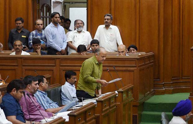 दिल्ली ही नहीं, देश के लिए भी खतरा है नीति आयोगः मनीष सिसोदिया