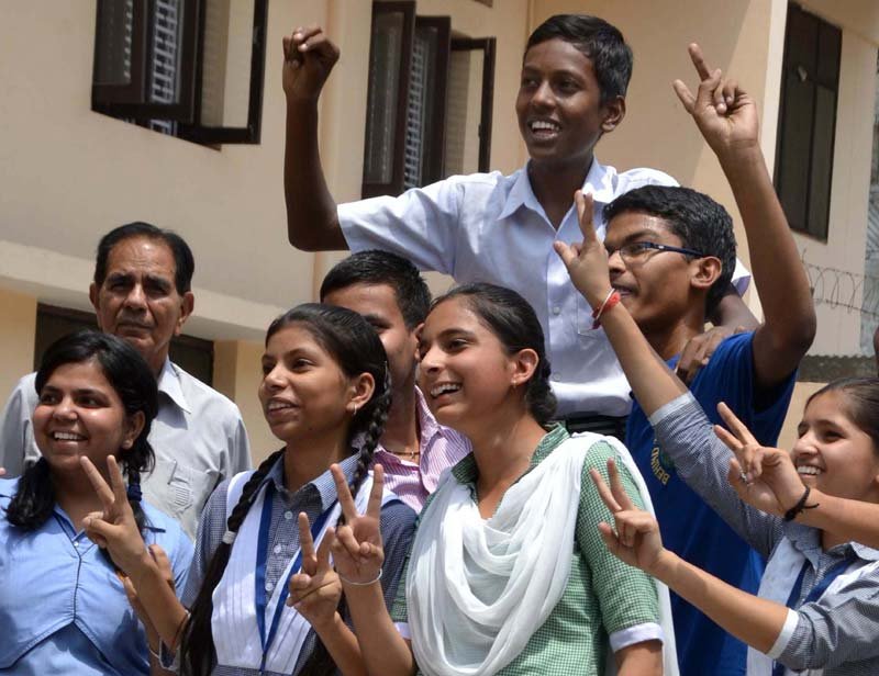 cbse class 10 result declared, cbseresults.nic.in 2015, cbseresults.nic.in results 2015, cbse.nic.in, cbse.nic.in result, cbse.nic.in result 2015, cbse India Results 2015, CBSE 10th Class Results Delhi Today, CBSE Results Delhi Today, cbse results to be announced, Board 10th Result 2015, Class X Results 2015, CBSE Class X Results 2015, CBSE Class X Board Results 2015, CBSE Board 10th Results 2015 Date