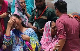 इस्लामिक स्टेट संगठन, इस्लामिक स्टेट, पाकिस्तान, कराची, बस पर हमला, कराची बस हमला, बस पर आतंकी हमला, आतंकी हमला, यात्री बस पर हमला, शिया इस्माइली मुसलिम, शिया, प्रधानमंत्री नवाज शरीफ, नवाज शरीफ, Karachi bus attack, Karachi terrorist bus attack, Karachi attack, Karachi IS attack, islamic state attack karachi, islamic state jihadist attack, Karachi shia muslims attack, Karachi bus massacre