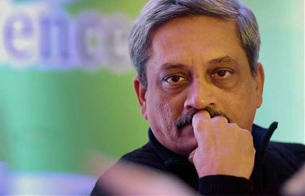 मनोहर पर्रिकर, आतंकवाद, भारत में आतंकवाद, रक्षामंत्री मनोहर पर्रिकर, Manohar Parrikar, Indian Defence, Defence Minister Manohar Parrikar, terrorist, terrorist activity, terrorism, Indian army, Indian Pakistan, Indian Pakistan talks, Indian Pakistan relation, terrorist infiltrators, Pakistani boat Porbandar, Pakistani boat, Pakistan, Karachi boat, Pak boat explosion, Terrorists, Defence Minister, Manohar Parrikar, pakistan terrorists, JK militants