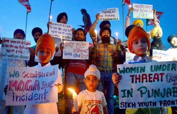 पंजाब: शिक्षा मंत्री के बेतुके बोल, मोगा बस पीड़िता की मौत ‘ईश्वर की मर्ज़ी’