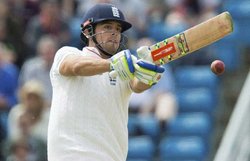 इंग्लैंड के लिये सर्वाधिक टेस्ट रन बनाने वाले खिलाड़ी बने कुक