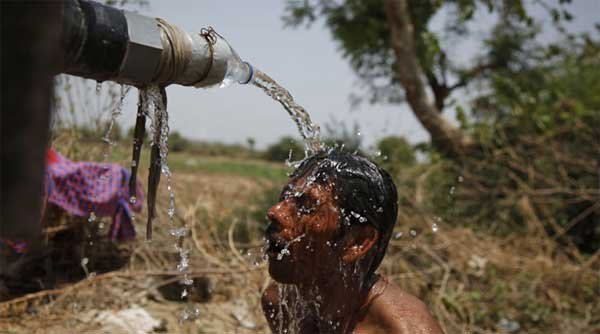जनसत्ता कवितआएं- गरमी कब जाएगी तू, छांव