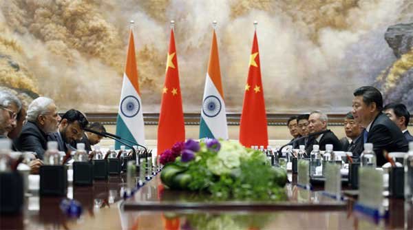 नरेंद्र मोदी, मोदी चीन में, नरेन्द्र मोदी, नरेंद्र मोदी चीन, प्रधानमंत्री नरेंद्र मोदी, चीन में मोदी, चीन के राष्ट्रपति शी जिनपिंग, शी जिनपिंग, चीन, Modi in China, Modi China visit, Narendra Modi, Modi foreign tour, Xi Jinping, Modi Jinping visit, Modi in Xian, india news