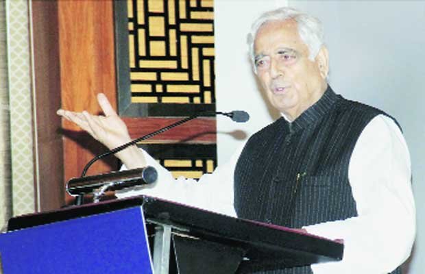 मुफ्ती का गिलानी पर कार्रवाई का वादा