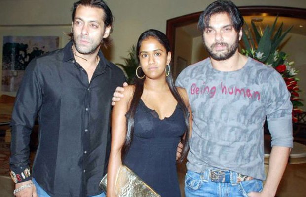 सलमान खान, सलमान खान की बहन अर्पिता खान, अर्पिता की शादी रिसेप्शन, आयुष, हिट एंड रन केस, बजरंगी भाईजान, सलमान खान बहन अर्पिता खान रिसेप्शन आज, salman khan sister, arpita wedding Reception, ayush, hit and run, bajrangi bhai, latest hindi news, hindi news in Jansatta, bollywood news,salman khan`s sister reception today in Himachal pradesh