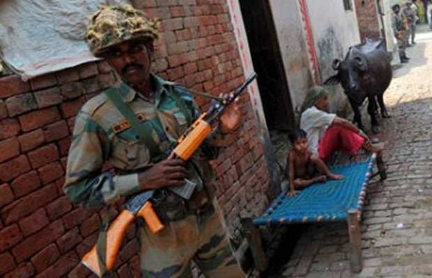शामली में आक्रोश की आग: हिंसक प्रदर्शन को लेकर की जा रही है कार्रवाई