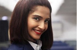 सोनम कपूर, सोनम कपूर नीरजा भनोट, नीरजा भनोट फिल्म, सोनम कपूर न्‍यू लुक, नीरजा भनोट, बायोपिक फिल्‍म, बॉलीवुड, मनोरंजन, बॉलीवुड न्‍यूज, Sonam Kapoor, Neerja Bhanot, Sonam Kapoor New Look, Sonam Kapoor Look Revealed, Biopic Film, Bollywood, entertainment hindi news