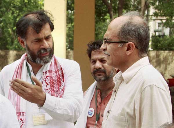 नरेंद्र मोदी, मोदी सरकार, मोदी सरकार एक साल, अरविंद केजरीवाल, कांग्रेस, सपा, योगेंद्र यादव, मुलायम सिंह यादव, दिग्विजय सिंह, टॉप 5 खबरें, Narendra Modi, Modi Government, Modi Government One Year Complete, Arvind kejriwal, Congress, Samajwadi Party, Yogendra yadav, Digvijay Singh, Top 5 news, News