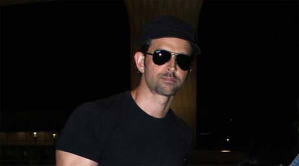 रितिक रोशन, ट्विटर, रितिक रोशन ट्विटर, hrithik roshan, hrithik roshan twitter, hrithik roshan twitter folllowers, hrithik roshan news, hrithik roshan latest news