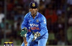 टीम का भला हो तो कप्तानी छोड़ दूंगा: धोनी