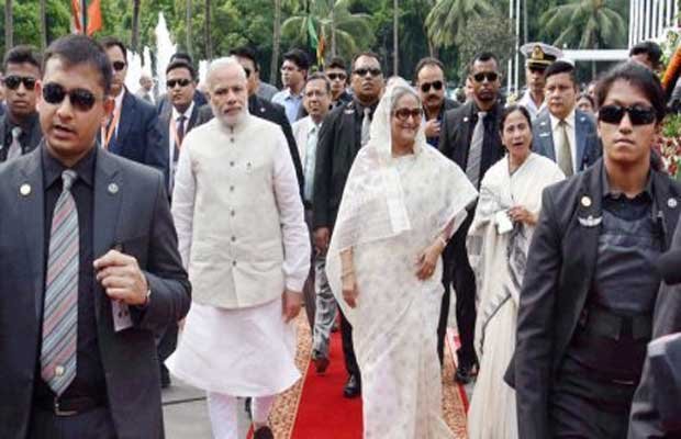 मोदी ढाका में: मुक्ति संग्राम पर अटल रुख को सलाम