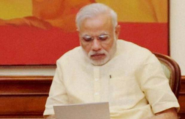 वक्त की नब्ज़: मोदी के मीडिया प्रबंधन पर सवाल