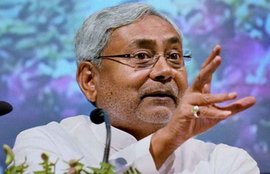 नीतीश कुमार, राहुल गांधी, बिहार विधानसभा चुनाव, जनता परिवार, जदयू कांग्रेस गठबंधन, Nitish Kumar, Rahul Gandhi, Bihar Assembly Elections, Janata Parivar, Nitish Kumar Meet Rahul Gandhi, Bihar CM Nitish Kumar, Congress, JDU, Congress JDU Alliance, Congress Rahul Gandhi, Nitish Kumar News, Rahul Gandhi News