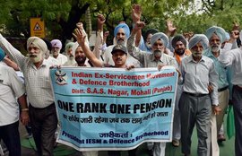 वन रैंक वन पेंशन, वन रैंक वन पेंशन योजना, वन रैंक, वन पेंशन क्या है, orop latest news, orop news update, orop news, one rank one pension, ex servicemen protests, india news