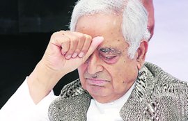 कश्मीर, श्रीनगर, सोपोर, Sopore killings, Sopore civilian killings, Hizbul Mujahideen, Hizbul Mujahideen militants, Hizbul Mujahideen militants posters, Sopore murder, Sopore killings, civillian killed in Sopore, militants kill in Sopore, civilians shot dead in Sopore, ex-militants shot in Sopore, Kashmir Sopore killings, JK killings, civilians killed in Kashmir, JK news, Kashmir news, India news, latest news, top stories