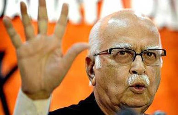 आडवाणी, लालकृष्ण आडवाणी, आपातकाल, इमरजेंसी, सोमनाथ चटर्जी, L K Advani, advani emergency remark, congress, narendra modi, Veerappa Moily, congress emergency 1975, advani on emergency, Ambika Soni, Kamal Nath, rss, modi govt, bjp govt, emergency, R K Dhawan, Digvijaya Singh, opposition, imposition of Emergency, indira gandhi emergency, india emergency imposition, Emergency anniversary, modi govt, advani Emergency fight, Emergency imposition, L K Advani interview, interview Advani, india news