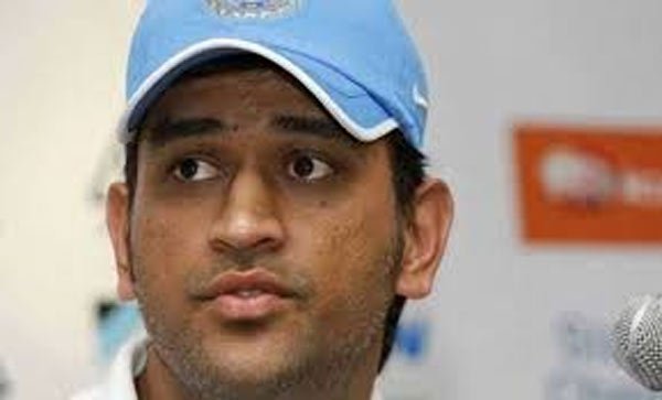 महेंद्र सिंह धोनी, धोनी, फोर्ब्स मैगजीन, भारतीय वनडे क्रिकेट टीम के कप्तान महेंद्र सिंह धोनी, क्रिकेट, खेल, M S Dhoni, Mahendra Singh Dhoni, dhoni richest athlete, forbes list, richest athletes, forbes magazine, m s dhoni crocket, cricket news, M S Dhoni biopic