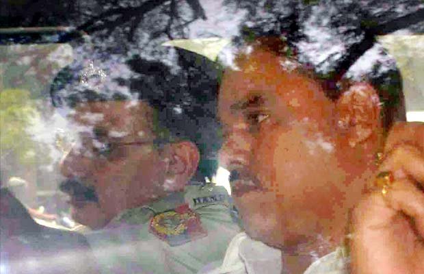 तोमर फर्जी डिग्री विवाद: राजनीति का दामन