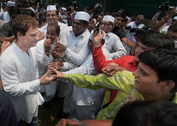 राहुल गांधी, राहुल गांधी का जन्मदिन, प्रधानमंत्री नरेंद्र मोदी, नरेंद्र मोदी शुभकामना राहुल गांधी, rahul gandhi, rahul gandhi birthday today, rahul gandhi birthday, narendra modi, narendra modi wish rahul gandhi, rahul gandhi twitter, rahul gandhi news, rahul gandhi latest news