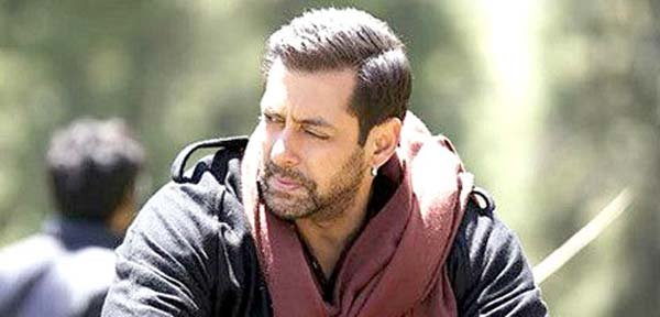 बजरंगी भाईजान, बजरंगी भाईजान की कहानी, बजरंगी भाईजान संग, ईद, सलमान खान, करीना कपूर, Bajrangi Bhaijaan, Bajrangi Bhaijaan Review,Bajrangi Bhaijaan Collection, Bajrangi Bhaijaan Movie, Bajrangi Bhaijaan 1st Day Collection, Bajrangi Bhaijaan Eid, Salman Khan, Kareena Kapoor, Bollywood News