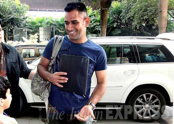 एमएस धोनी, एमएस धोनी जन्मदिन, एमएस धोनी 34, धोनी का जन्मदिन, MS Dhoni, MS Dhoni India, India MS Dhoni, MS Dhoni Birthday, Happy Birthday Dhoni, Dhoni Birthday Pics, MS Dhoni Birthday Pics, Dhoni Birthday photos, Sakshi Singh Dhoni, Cricket Photos, Cricket