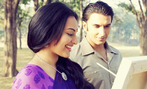 रणवीर सिंह, फिल्म लुटेरा, सोनाक्षी सिन्हा, Ranveer Singh, Ranveer Singh Happy, Ranveer Singh Lootera, Lootera Film, Lootera Film 2 Years, Sonakshi Sinha, Sonakshi Ranveer, Bollywood News