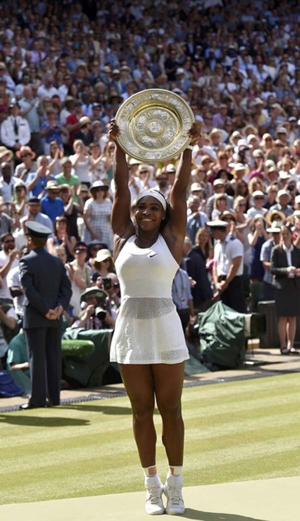 सेरेना विलियम्स, गारबाइन मुगुरुजा, विंबलडन, ग्रैंडस्लैम खिताब, Serena Williams, Serena Williams Wimbledon, Serena Williams vs Garbine Muguruza, Williams vs Muguruza, Wimbledon 2015, Wimbledon News