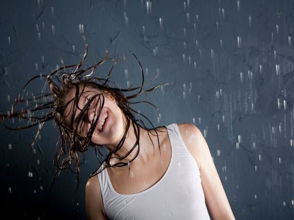 Monsoon, Dressing tips, working women, dressing tips for monsoon, rainy days, professional look, comfortable clothing, tips for rainy days, lifestyle, lifestyle news