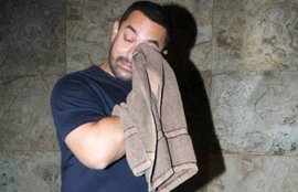 सलमान खान, बजरंगी भाईजान, बजरंगी भाईजान स्क्रीनिंग, आमिर खान, ईरा खान, आमिर खान फोटो, सलमान खान आमिर खान, आमिर सलमान, बॉलीवुड, बॉलीवुड न्यूज़, मनोरंजन, बॉलीवुड खबरें, बॉलीवुड समाचार, salman khan, bajrangi bhaijaan, bajrangi bhaijaan screening, aamir khan, ira khan, aamir khan daughter, aamir khan ira khan, aamir khan pics, sanjay kapoor, entertainment, bollywood