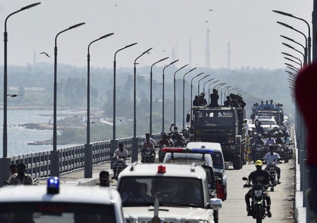 अब्दुल कलाम, एपीजे अब्दुल कलाम, अब्दुल कलाम मौत, अब्दुल कलाम निधन, रामेश्वरम, apj abdul kalam, abdul kalam, kalam, abdul kalam death, abdul kalam died, rameswaram, kalam body, kalam mortal remains, Kalam death, apj abdul kalam died, death of apj abdul kalam, abdul kalam passes away, dr abdul kalam died, apj abdul kalam death, apj abdul kalam death news, abdul Kalam Rameswaram, kalam mortal remains rameswaram