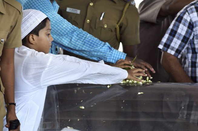 अब्दुल कलाम, एपीजे अब्दुल कलाम, अब्दुल कलाम मौत, अब्दुल कलाम निधन, रामेश्वरम, apj abdul kalam, abdul kalam, kalam, abdul kalam death, abdul kalam died, rameswaram, kalam body, kalam mortal remains, Kalam death, apj abdul kalam died, death of apj abdul kalam, abdul kalam passes away, dr abdul kalam died, apj abdul kalam death, apj abdul kalam death news, abdul Kalam Rameswaram, kalam mortal remains rameswaram