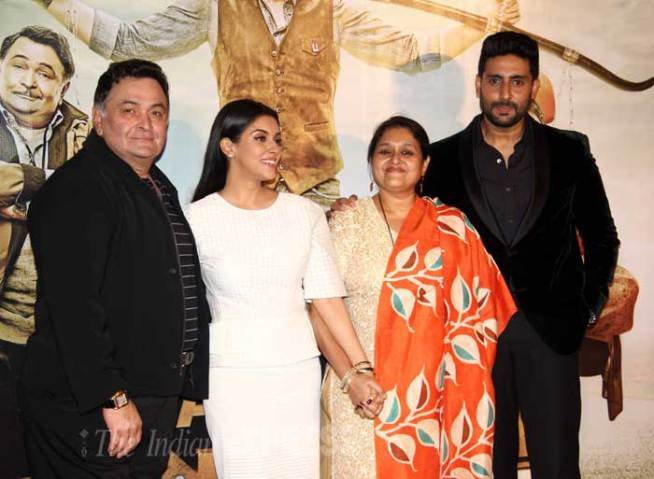 अभिषेक बच्चन, ऋषि कपूर, ऑल इज वेल, फिल्म ऑल इज वेल, अभिषेक बच्चन ऑल इज वेल, बॉलीवुड, बॉलीवुड न्यूज़, बॉलीवुड समाचार, मनोरंजन, बॉलीवुड खबरें, Abhishek Bachchan, rishi kapoor, Abhishek Bachchan all is well, Abhishek Bachchan rishi kapoor, Abhishek Bachchan all is well movie, rishi kapoor all is well, rishi kapoor all is well movie, Bollywood, Entertainment news