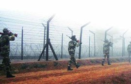 पाकिस्तानी सैनिक, जासूसी, भारतीय क्षेत्र, यूएवी कैमरा, Pakistan Army, Indian BSF, Pak Spy Boarder, Indo Pak Boarder, India News, Jodhpur News