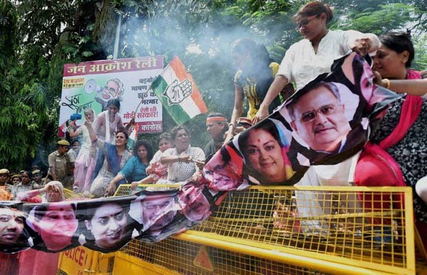 कांग्रेस ने राजग सरकार पर हमला तेज किया
