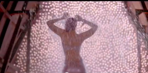 करीना कपूर, ब्रदर्स, करीना कपूर ब्रदर्स, फिल्म ब्रदर्स, ब्रदर्स फिल्म, करीना कपूर मेरा नाम मैरी, अक्षय कुमार, सिद्धार्थ मल्होत्रा, बॉलीवुड, बॉलीवुड न्यूज़, बॉलीवुड समाचार, मनोरंजन, Kareena Kapoor Khan, Brothers, Brothers film, Kareena Kapoor in Brothers, Kareena Kapoor Mere Naam Mary, Kareena Kapoor Chikni Chameli, bollywood news, entertainment news