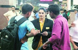 बरी किए जाने के बाद भी पिंकी प्रमाणिक से हो रहा है भेदभाव