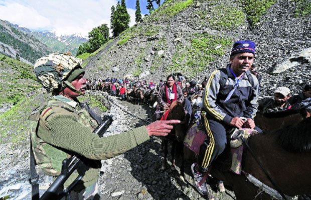 राजनाथ सिंह, अलगाववादी, जम्मू-कश्मीर, Rajnath Singh, AFSPA, Rajnath AFSPA, APSPA revocation, Rajnath AFSPA revocation, Jammu and Kashmir, JK AFSPA, JK AFSPA revocation, Amarnath Yatra, Rajnath Kashmir, Rajnath Amarnath yatra, Rajnath Kashmir visit, BJP PDP alliance, JK latest news, India latest news